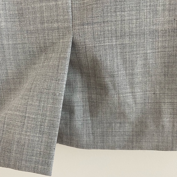 NWT Le Chateau Light Grey Pencil Skirt, Size 18 - Picture 5 of 9